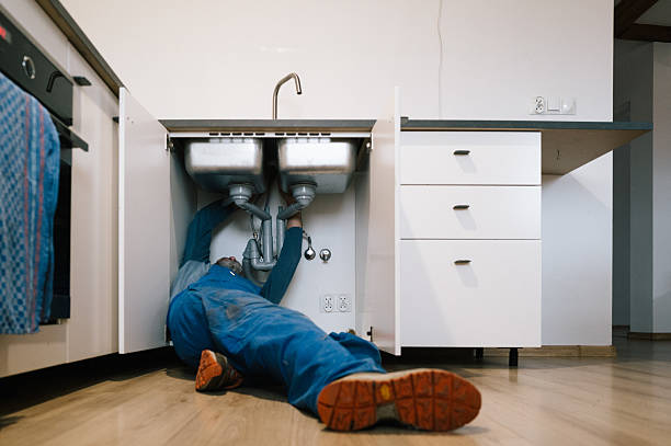 Professional Leak Detection technician working in Buckland, MA